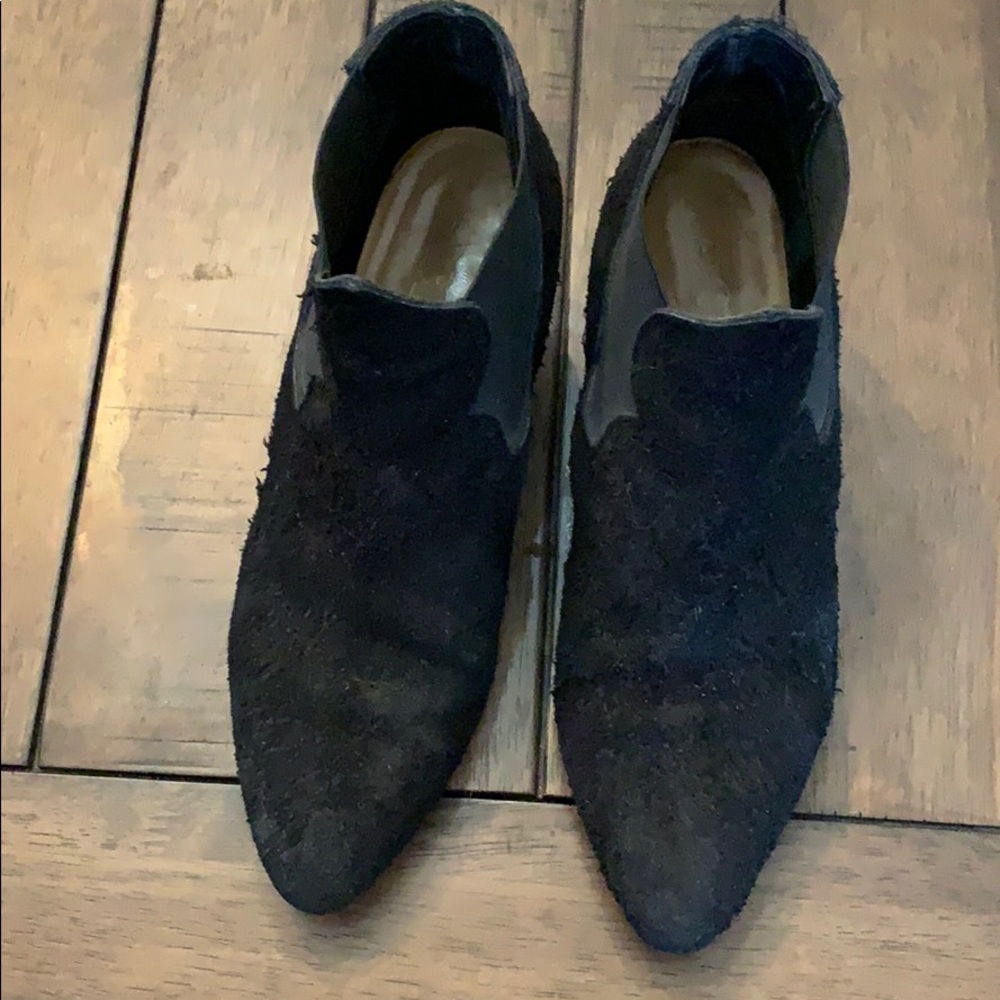 Acne Alma Booties size 39 black distressed suede.